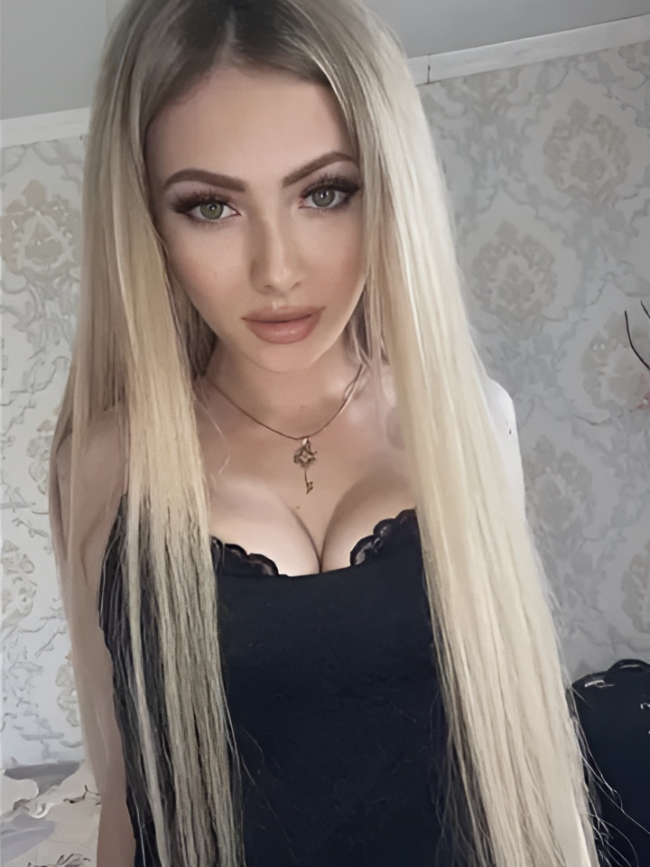 Карина привлекальеная девушка из Орехово-зуево цена от 5000 руб