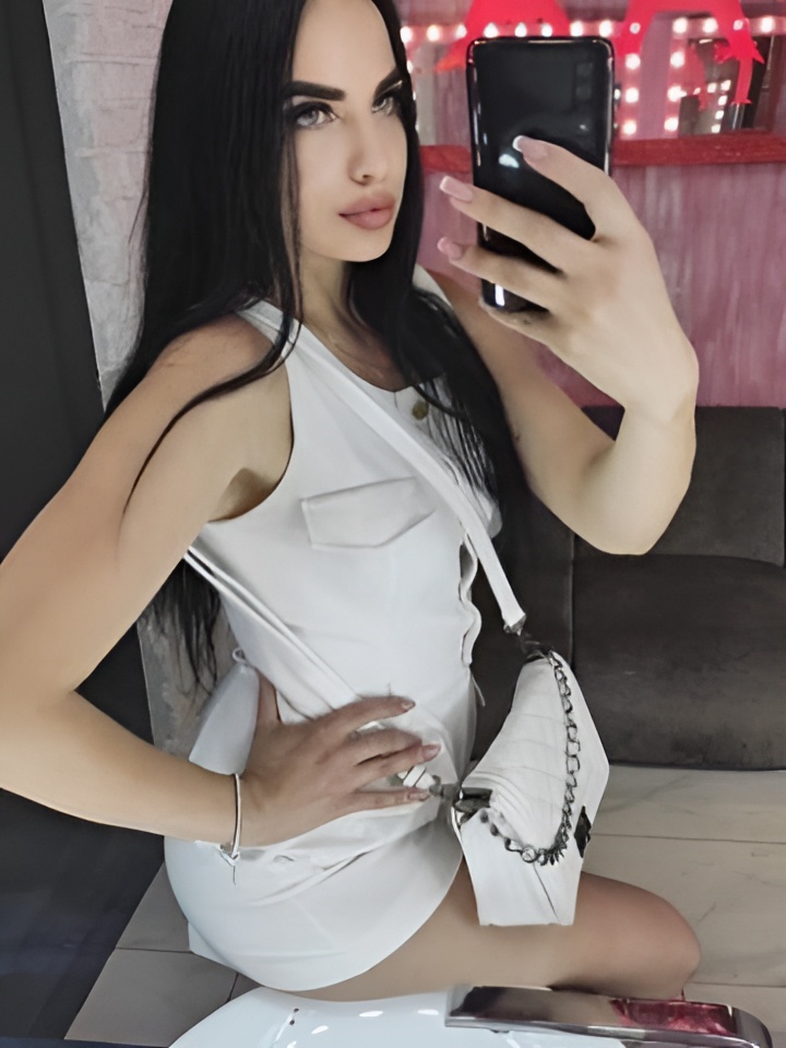 Юлия привлекальеная девушка из Орехово-зуево цена от 10000 руб