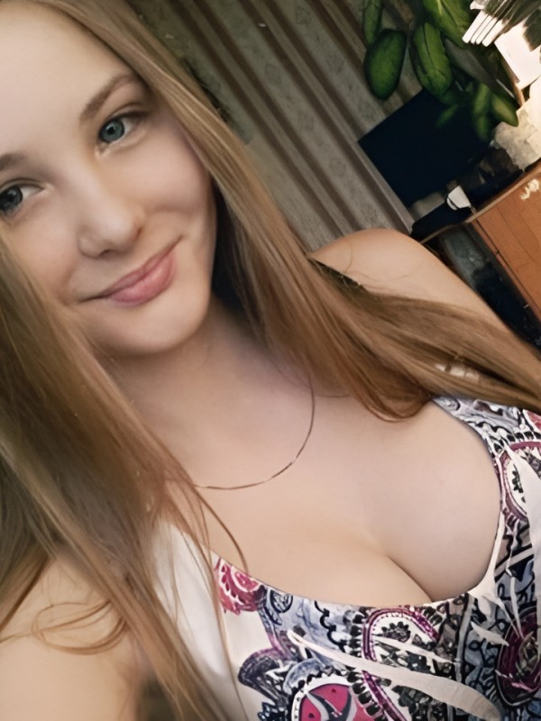 Элеонора привлекательная девушка из Орехово-зуево цена от 3000 руб
